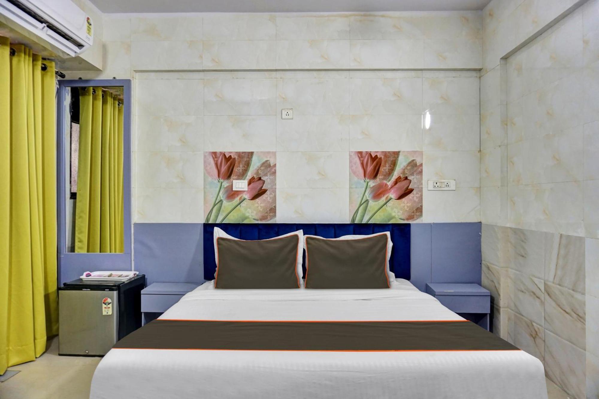 Collection O Baner Executive Stays プネ エクステリア 写真