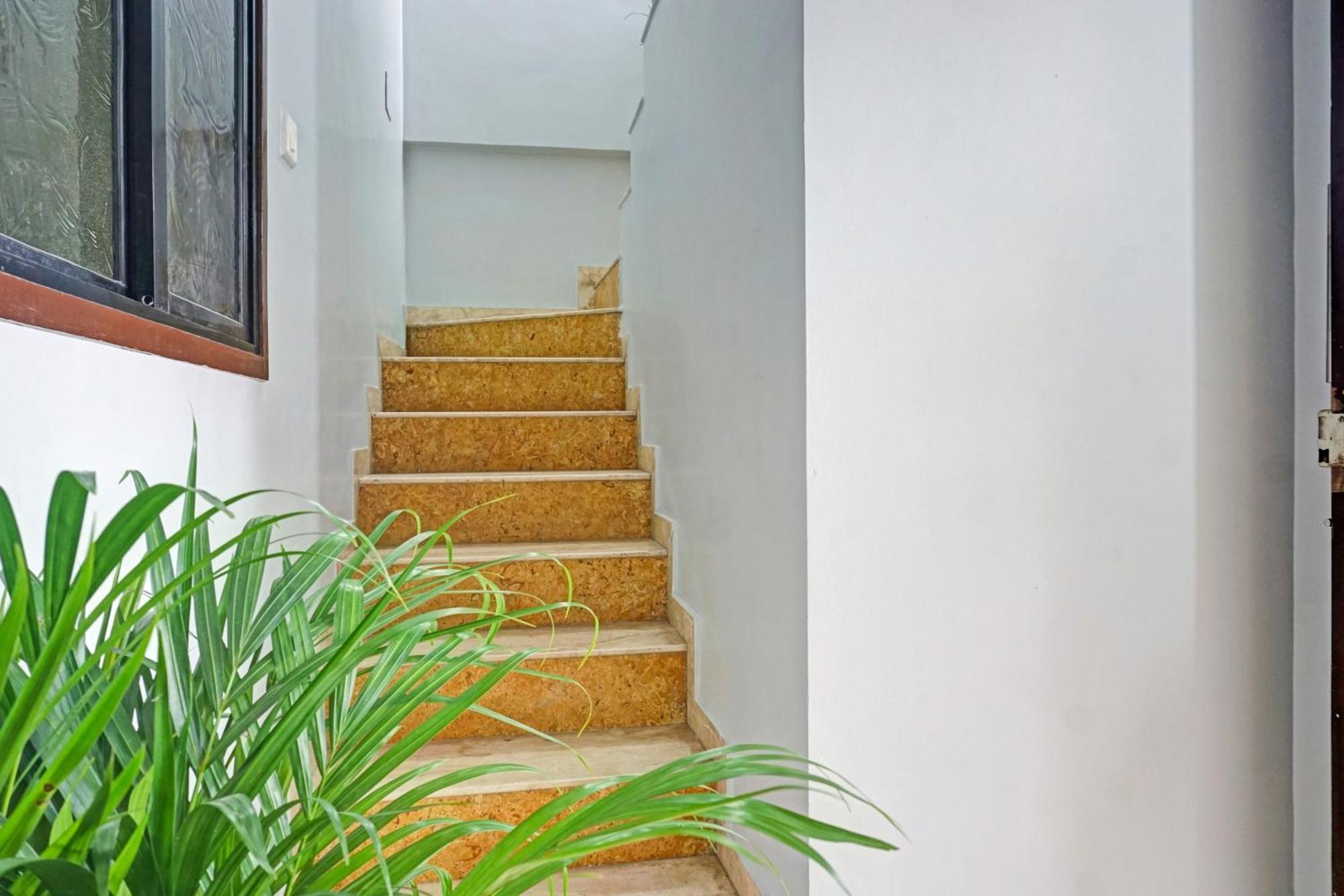 Collection O Baner Executive Stays プネ エクステリア 写真
